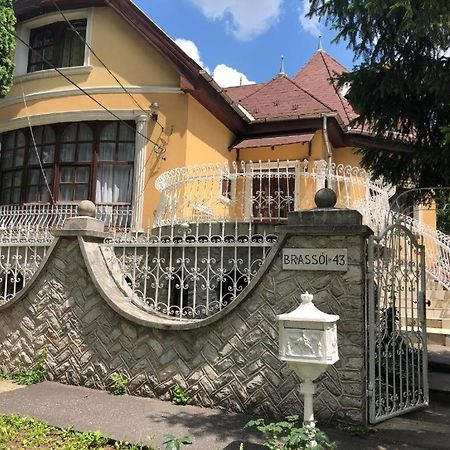 米什科尔茨 Brassoi Vendeghaz酒店 外观 照片